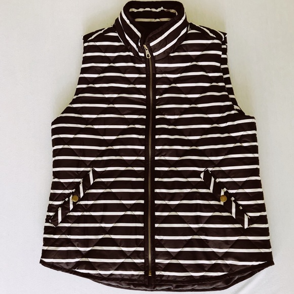 NWOT Black and White Stripe Gap Quilted Vest - Picture 1 of 4